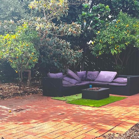 Affordable Beautiful Queen Bedroom Near City Swan River Fremantle University Perth Extérieur photo